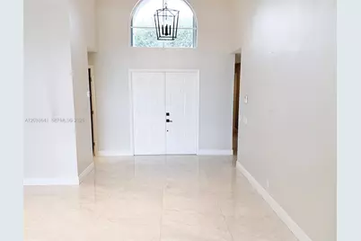 1212 Falls Blvd, Weston, FL 33327 - Photo 5