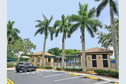 1212 Falls Blvd, Weston, FL 33327 - Photo 45