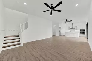 1112 Seagrape Dr, Other City - In The State Of Florida, FL 33570 - Photo 27