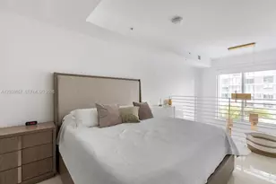 60 SW 13th St, Miami, FL 33130 - Photo 7