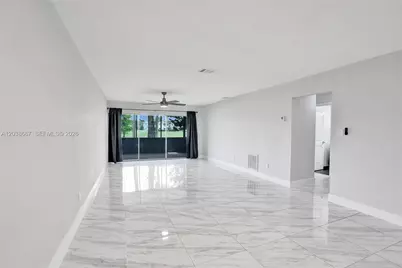9540 NW 65th St #D8, Tamarac, FL 33321 - Photo 15