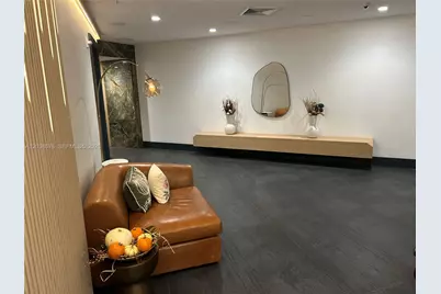 90 SW 3rd St #4311, Miami, FL 33130 - Photo 17