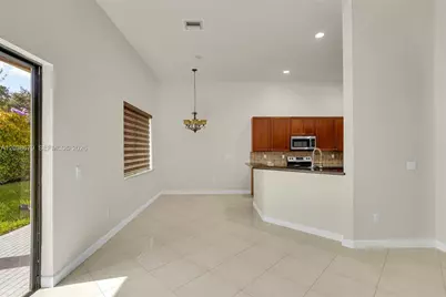 18861 SW 77th Ct, Cutler Bay, FL 33157 - Photo 11
