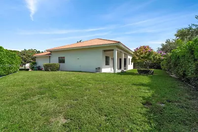 18861 SW 77th Ct, Cutler Bay, FL 33157 - Photo 43