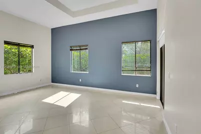 18861 SW 77th Ct, Cutler Bay, FL 33157 - Photo 17