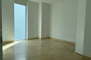 185 SW 7th St, Miami, FL 33130 - Photo 3