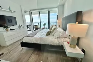 650 NE 32nd St, Miami, FL 33137 - Photo 9