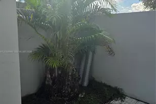 8000 SW 152nd Ave, Miami, FL 33193 - Photo 5