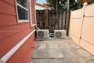 1111 N Victoria Park Rd, Fort Lauderdale, FL 33304 - Photo 7
