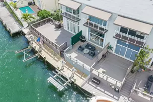 3927 NE 171 St, North Miami Beach, FL 33160 - Photo 41
