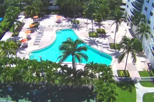 19380 Collins Ave, Sunny Isles Beach, FL 33160 - Photo 25