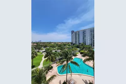19380 Collins Ave #504, Sunny Isles Beach, FL 33160 - Photo 21