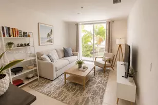 945 Michigan Ave, Miami Beach, FL 33139 - Photo 5