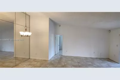 931 NE 199th St #202-22, Miami, FL 33179 - Photo 9