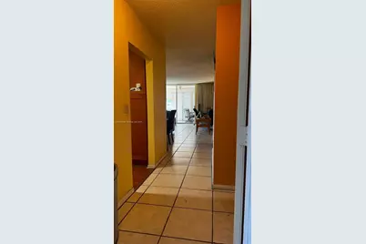 1024 SE 3rd Ave #304, Dania Beach, FL 33004 - Photo 11