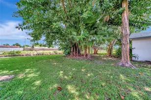 7447 W Sunrise Blvd, Plantation, FL 33313 - Photo 45