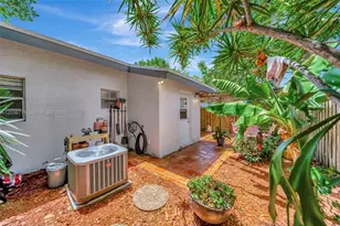 7447 W Sunrise Blvd, Plantation, FL 33313 - Photo 35