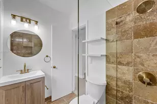 653 Michigan Ave, Miami Beach, FL 33139 - Photo 11