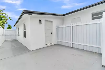 2600 NW 108th St #2, Miami, FL 33167 - Photo 3