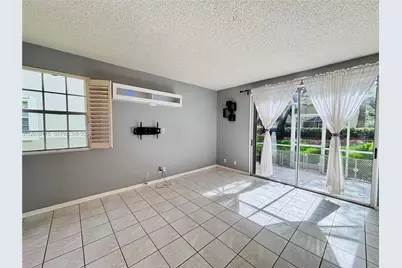 1290 Sorrento Dr #1290, Weston, FL 33326 - Photo 13