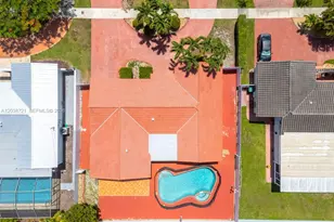 1720 SW 98th Ct, Miami, FL 33165 - Photo 43
