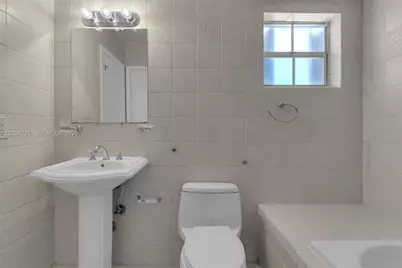 1720 SW 98th Ct, Miami, FL 33165 - Photo 17