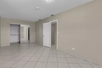 1720 SW 98th Ct, Miami, FL 33165 - Photo 19