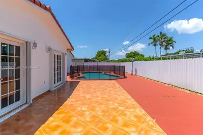 1720 SW 98th Ct, Miami, FL 33165 - Photo 31