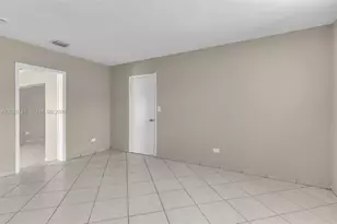 1720 SW 98th Ct, Miami, FL 33165 - Photo 23