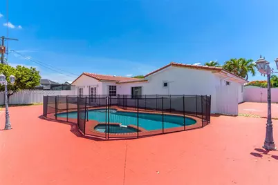 1720 SW 98th Ct, Miami, FL 33165 - Photo 29
