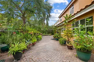 2021 Barcelona Terrace, Margate, FL 33063 - Photo 23