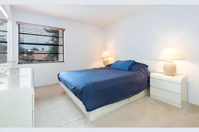 6320 NW 173rd St, Hialeah, FL 33015 - Photo 21