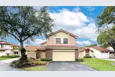 6320 NW 173rd St, Hialeah, FL 33015 - Photo 3
