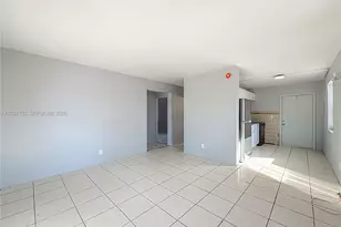 2408 NW 8th St, Pompano Beach, FL 33069 - Photo 3