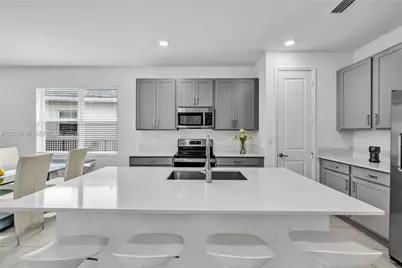 4242 Rosa Dr, Deerfield Beach, FL 33064 - Photo 13