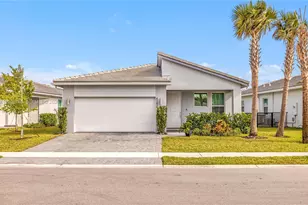 4242 Rosa Dr, Deerfield Beach, FL 33064 - Photo 1