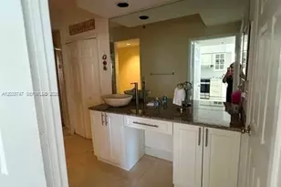 3125 NE 184th St, Aventura, FL 33160 - Photo 17