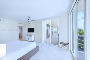 [Address not provided], Hallandale Beach, FL 33009 - Photo 7