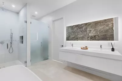 80 NW 129th Ave, Miami, FL 33182 - Photo 25