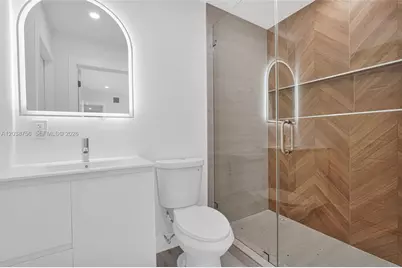 8201 SW 42nd St, Miami, FL 33155 - Photo 37