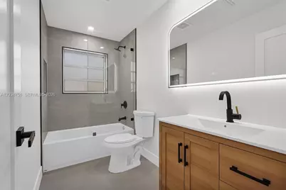 8201 SW 42nd St, Miami, FL 33155 - Photo 31