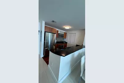 300 S Biscayne Blvd #T-3212, Miami, FL 33131 - Photo 7