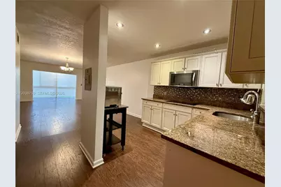 3048 E Sunrise Lakes Dr #217, Sunrise, FL 33322 - Photo 1