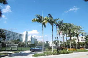 301 174th St, Sunny Isles Beach, FL 33160 - Photo 41