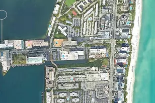 301 174th St, Sunny Isles Beach, FL 33160 - Photo 37