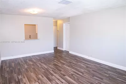 4240 Woodside Dr #4, Coral Springs, FL 33065 - Photo 5