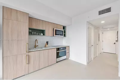 159 NE 6th St #2903, Miami, FL 33132 - Photo 1