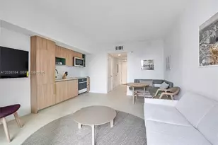 159 NE 6th St, Miami, FL 33132 - Photo 17