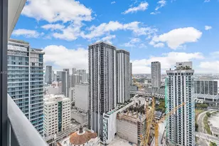 159 NE 6th St, Miami, FL 33132 - Photo 11