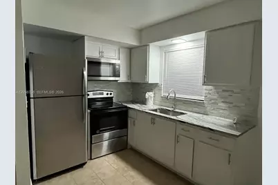 325 NE 2 #5, Hallandale Beach, FL 33009 - Photo 1